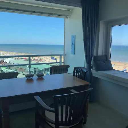 Apartment Happy